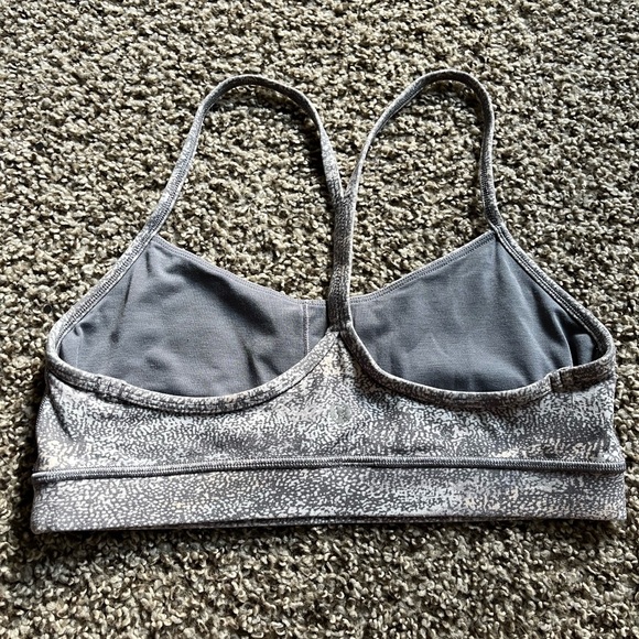 Lululemon flow Y sports bra - Picture 2 of 6
